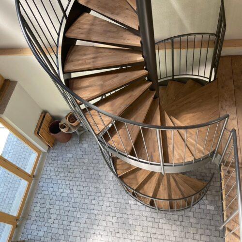 Beltéri csiga lépcső